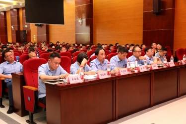 918.com纸业十四届品管圈原因分析答辩会顺利召开