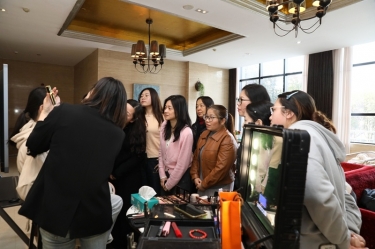 青春正好 致敬“她”力量|918.com纸业2026年度妇女节活动温情回眸
